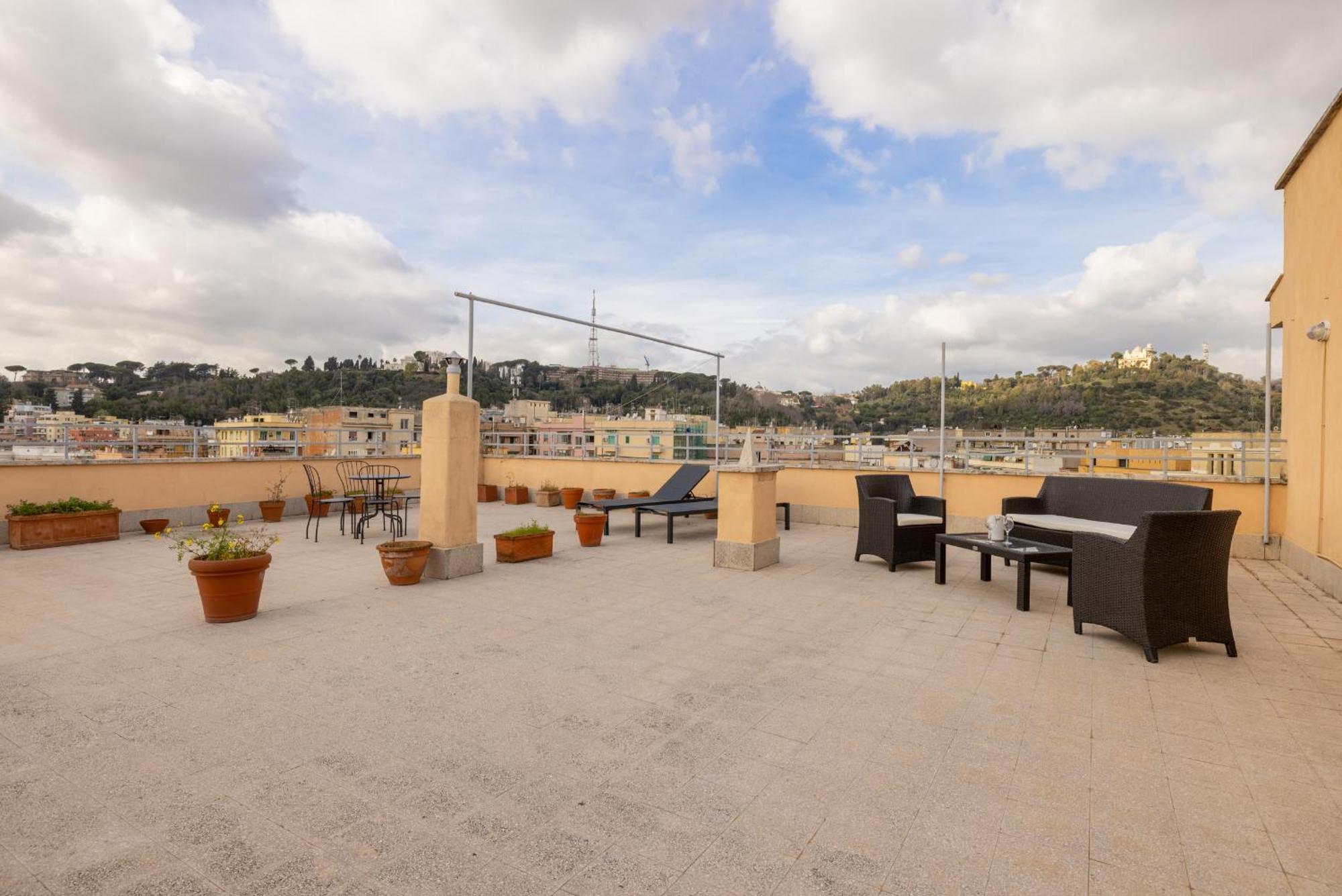 Top Floor Apt With Rooftop Terrace Near St. Peter Rom Exterior foto